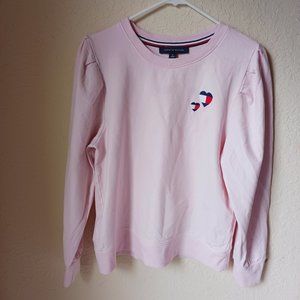Soft pink Tommy Hilfiger sweatshirt.